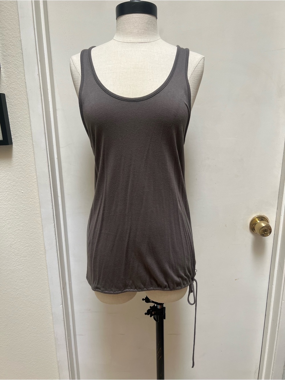 Women's Gray Scoop Neck Tank Top with Drawstring